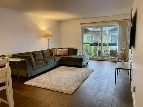 Tiny photo for 6359 N Ridge Avenue #302, Chicago, IL 60660 (MLS # 12690916)