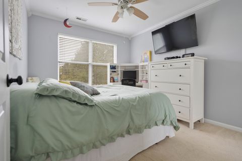 Tiny photo for 308 Cornwall Avenue, South Elgin, IL 60177 (MLS # 12491852)