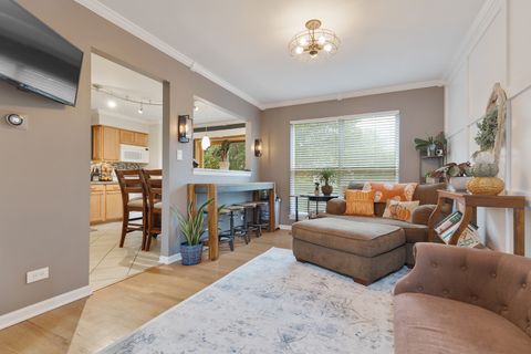 Tiny photo for 308 Cornwall Avenue, South Elgin, IL 60177 (MLS # 12491852)