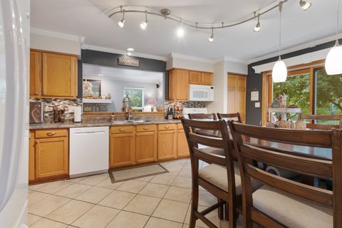 Tiny photo for 308 Cornwall Avenue, South Elgin, IL 60177 (MLS # 12491852)