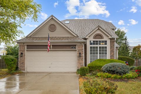 Tiny photo for 308 Cornwall Avenue, South Elgin, IL 60177 (MLS # 12491852)