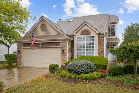 Photo of 308 Cornwall Avenue, South Elgin, IL 60177 (MLS # 12491852)