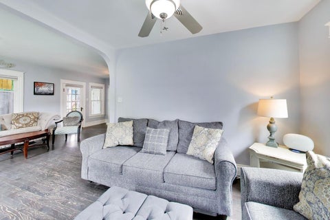 Tiny photo for 750 E Wilson Street, Batavia, IL 60510 (MLS # 12787839)