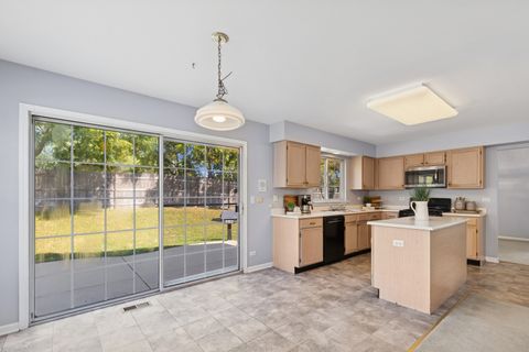 Tiny photo for 396 Fairfax Lane, Grayslake, IL 60030 (MLS # 12465499)