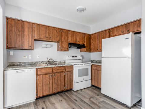 Tiny photo for 15818 TERRACE Drive #R3, Oak Forest, IL 60452 (MLS # 12549183)