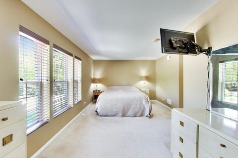 Tiny photo for 923 Kings Canyon Drive, Streamwood, IL 60107 (MLS # 12765965)
