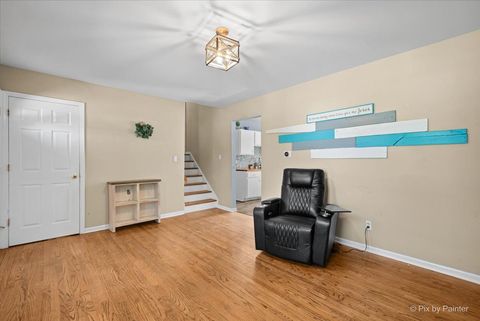 Tiny photo for 860 Darlington Lane, Crystal Lake, IL 60014 (MLS # 12461974)