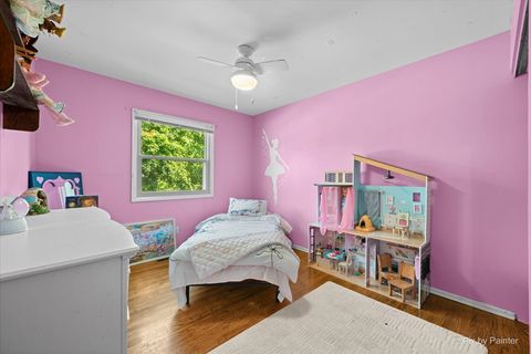 Tiny photo for 860 Darlington Lane, Crystal Lake, IL 60014 (MLS # 12461974)