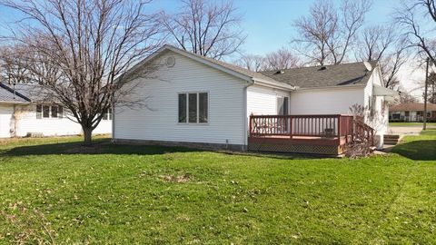 Tiny photo for 1019 N Sangamon Avenue, Gibson City, IL 60936 (MLS # 12591111)