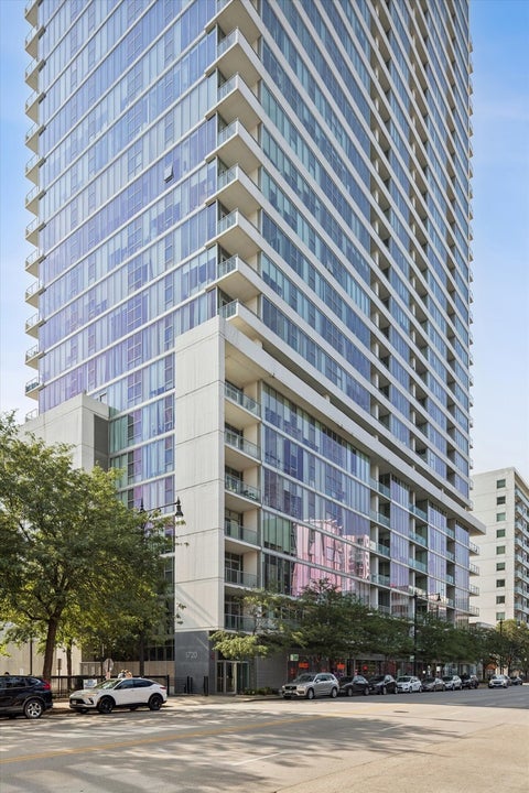 Photo of 1720 S Michigan Avenue #202, Chicago, IL 60616 (MLS # 12712095)