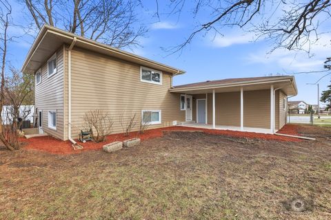 Tiny photo for 1033 Barrow Court, University Park, IL 60484 (MLS # 12598729)