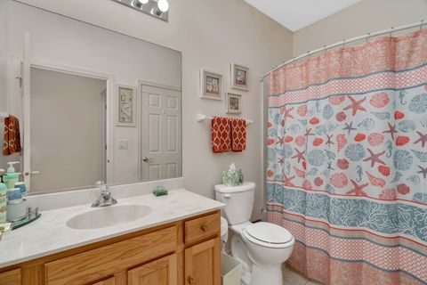 Tiny photo for 21201 Lily Lake Lane, Crest Hill, IL 60403 (MLS # 12545957)