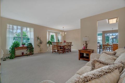 Tiny photo for 21201 Lily Lake Lane, Crest Hill, IL 60403 (MLS # 12545957)