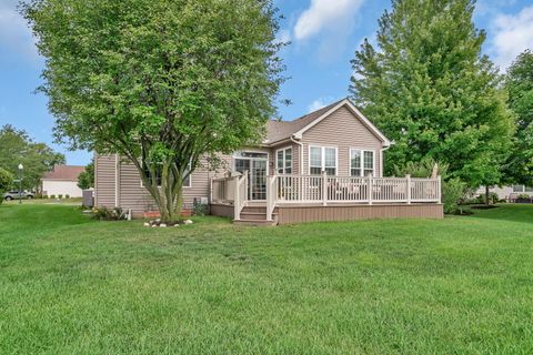 Tiny photo for 21201 Lily Lake Lane, Crest Hill, IL 60403 (MLS # 12545957)