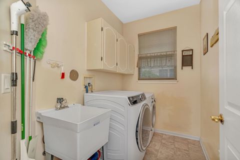 Tiny photo for 21201 Lily Lake Lane, Crest Hill, IL 60403 (MLS # 12545957)