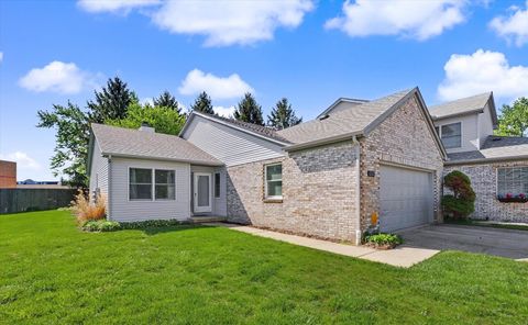 Tiny photo for 1220 QUAIL RUN Rd #1, Savoy, IL 61874 (MLS # 12586392)
