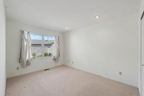 Tiny photo for 1220 QUAIL RUN Rd #1, Savoy, IL 61874 (MLS # 12586392)