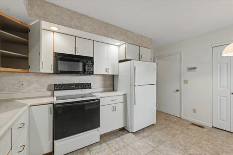 Tiny photo for 1220 QUAIL RUN Rd #1, Savoy, IL 61874 (MLS # 12586392)