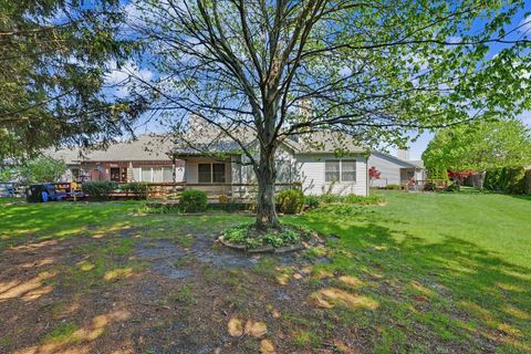 Tiny photo for 1220 QUAIL RUN Rd #1, Savoy, IL 61874 (MLS # 12586392)
