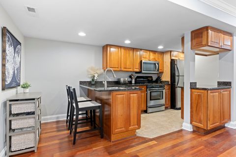 Tiny photo for 3943 N Paulina Street #G, Chicago, IL 60613 (MLS # 12627954)