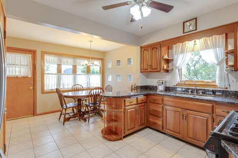 Tiny photo for 7029 W Kedzie Street, Niles, IL 60714 (MLS # 12723663)