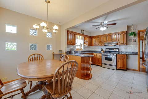 Tiny photo for 7029 W Kedzie Street, Niles, IL 60714 (MLS # 12723663)