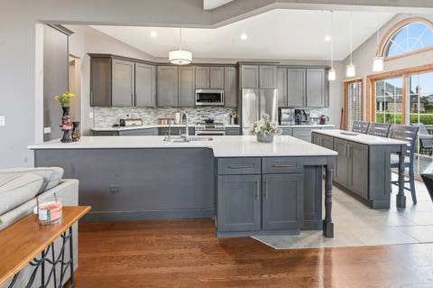 Tiny photo for 20344 Mackinac Point Drive, Frankfort, IL 60423 (MLS # 12738728)