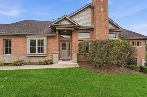 Photo of 20344 Mackinac Point Drive, Frankfort, IL 60423 (MLS # 12738728)