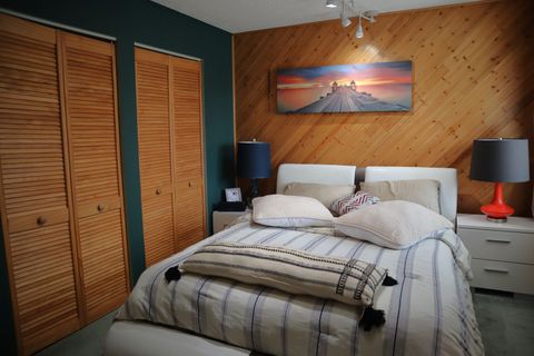 Tiny photo for 4829 W 109th Street #203, Oak Lawn, IL 60453 (MLS # 12510853)