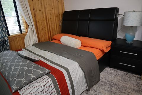 Tiny photo for 4829 W 109th Street #203, Oak Lawn, IL 60453 (MLS # 12510853)