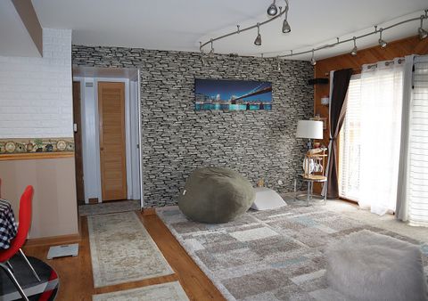 Tiny photo for 4829 W 109th Street #203, Oak Lawn, IL 60453 (MLS # 12510853)