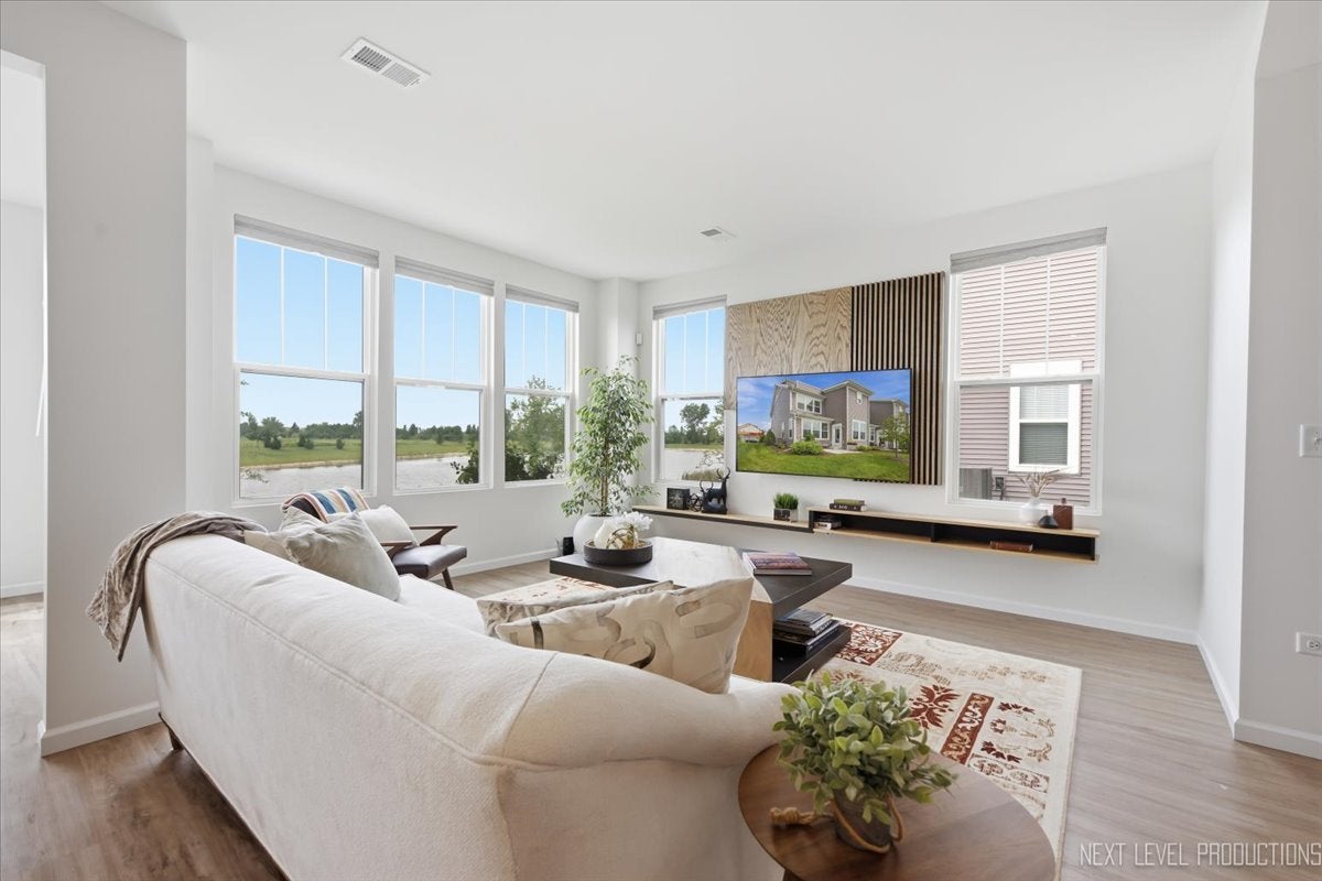 2271 Ryegrass Lane
