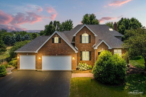 Photo of 338 Emily Court, Yorkville, IL 60560 (MLS # 12757723)