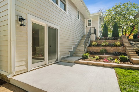 Tiny photo for 640 Prairie Avenue, Barrington, IL 60010 (MLS # 12791731)