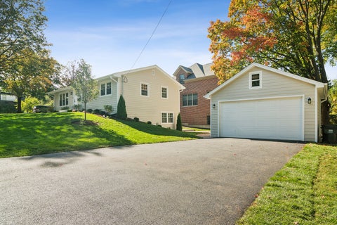 Tiny photo for 640 Prairie Avenue, Barrington, IL 60010 (MLS # 12791731)
