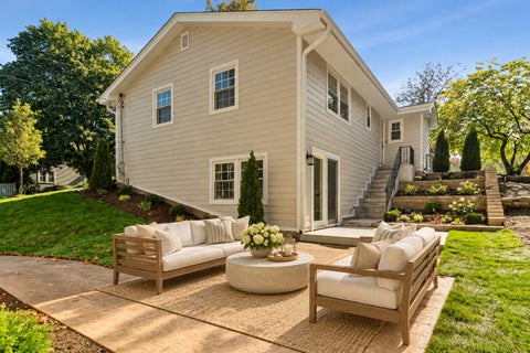 Tiny photo for 640 Prairie Avenue, Barrington, IL 60010 (MLS # 12791731)