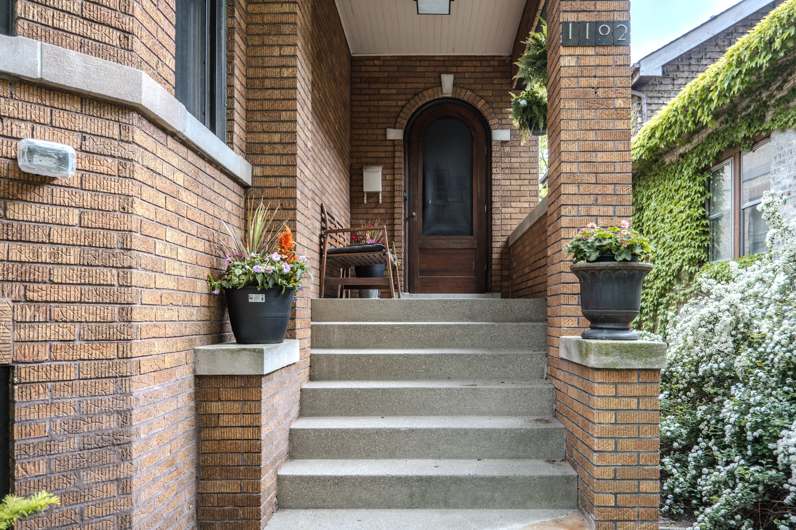 1102 Brummel Street