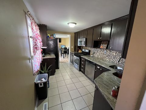 Tiny photo for 510 Tyler Drive, Carpentersville, IL 60110 (MLS # 12531082)