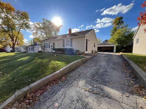 Tiny photo for 510 Tyler Drive, Carpentersville, IL 60110 (MLS # 12531082)