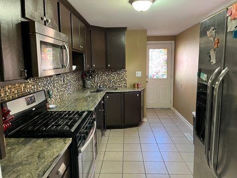 Tiny photo for 510 Tyler Drive, Carpentersville, IL 60110 (MLS # 12531082)