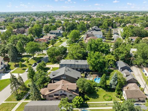 Tiny photo for 5706 N New Hampshire Avenue, Chicago, IL 60631 (MLS # 12451836)