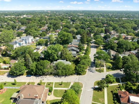 Tiny photo for 5706 N New Hampshire Avenue, Chicago, IL 60631 (MLS # 12451836)