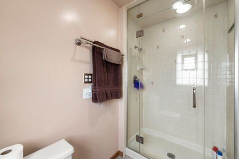 Tiny photo for 5706 N New Hampshire Avenue, Chicago, IL 60631 (MLS # 12451836)