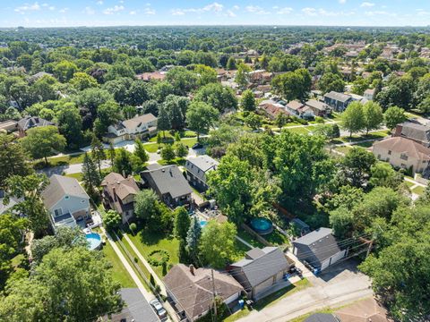 Tiny photo for 5706 N New Hampshire Avenue, Chicago, IL 60631 (MLS # 12451836)