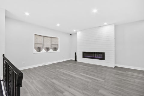 Tiny photo for 17000 Pine Court, Hazel Crest, IL 60429 (MLS # 12779986)