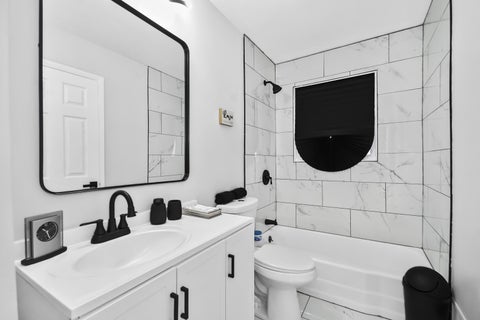 Tiny photo for 17000 Pine Court, Hazel Crest, IL 60429 (MLS # 12779986)