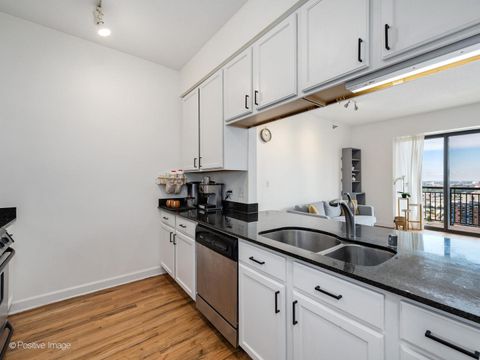 Tiny photo for 41 E 8th Street #2306, Chicago, IL 60605 (MLS # 12566168)