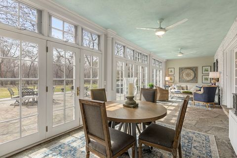 Tiny photo for 965 Castlegate Court, Lake Forest, IL 60045 (MLS # 12598290)