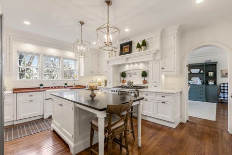 Tiny photo for 965 Castlegate Court, Lake Forest, IL 60045 (MLS # 12598290)