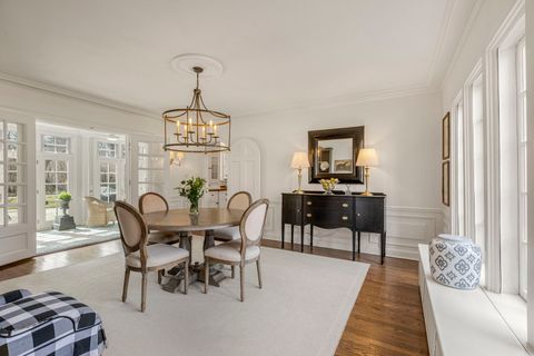 Tiny photo for 965 Castlegate Court, Lake Forest, IL 60045 (MLS # 12598290)